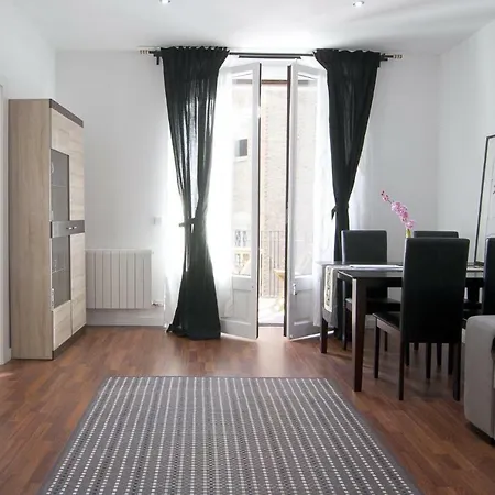 Apartment Rua